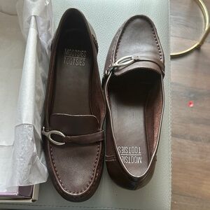 Mootsies Tootsies Brown Loafers with Silver Accent